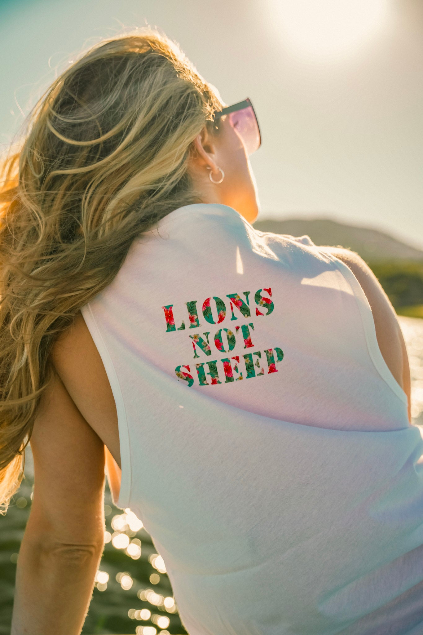 Lions Not Sheep "Tropical" Tank