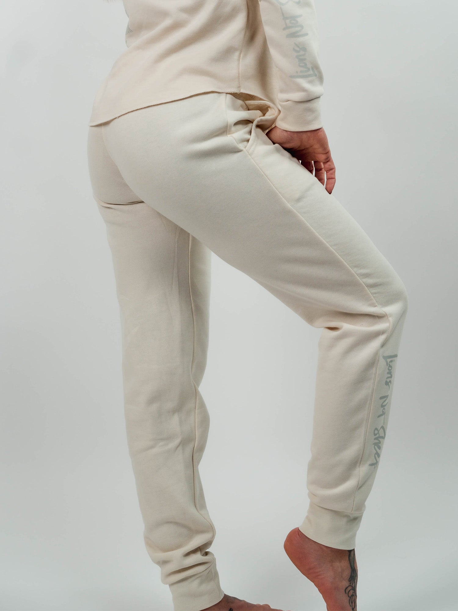LURIA Sweatpants - Lions Not Sheep ®