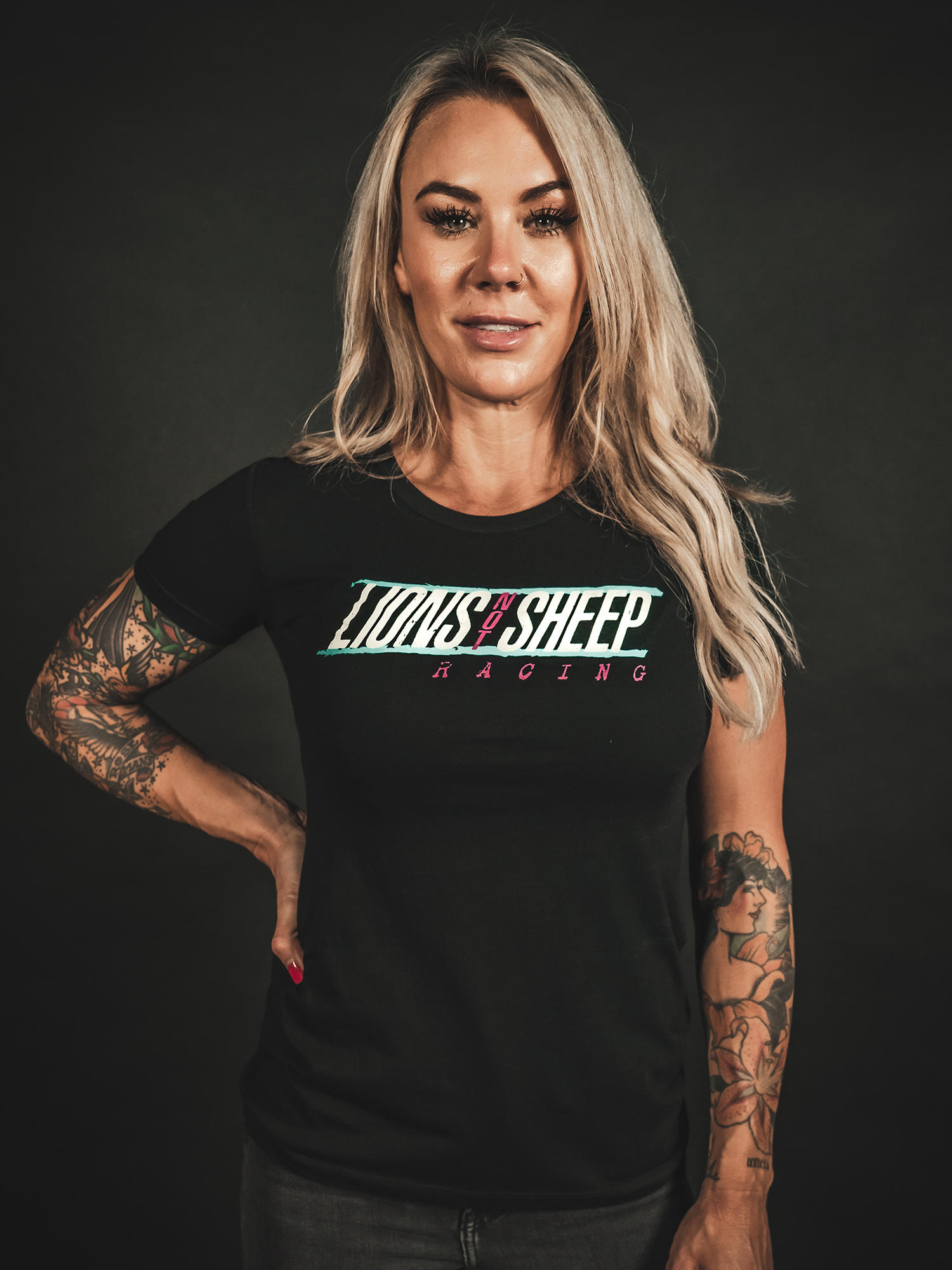 Lions Not Sheep "Shake & Bake" Race Womens Tee - Lions Not Sheep ®
