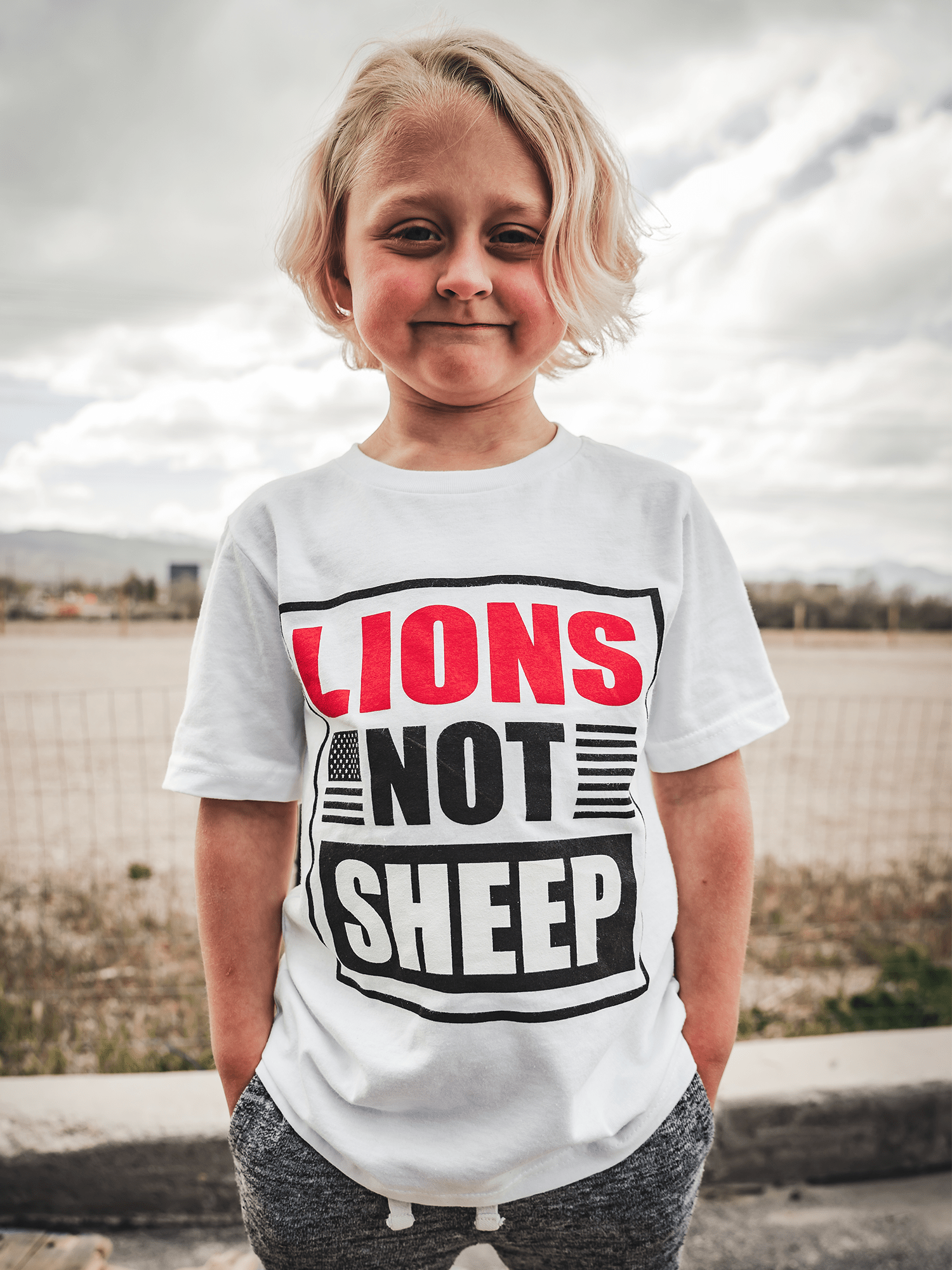 STREET Youth Tee - Lions Not Sheep ®